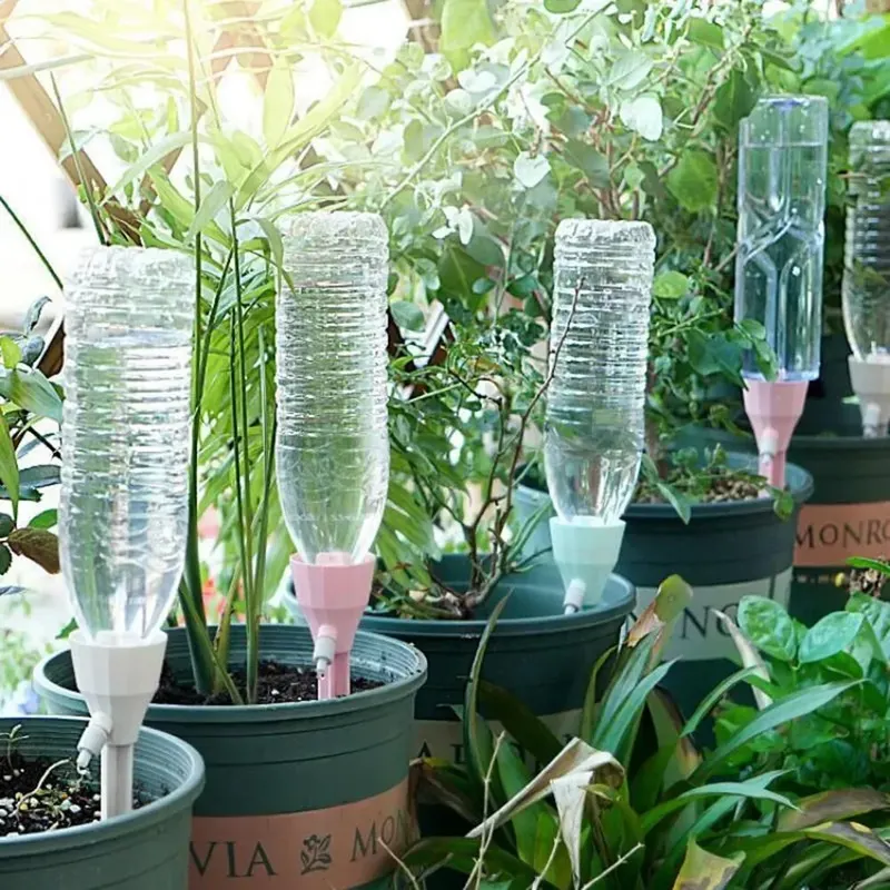 Sistema di irrigazione a gocci - Root Watering Spike recensione e prezzo